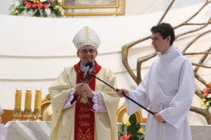biskup robert chrząszcz